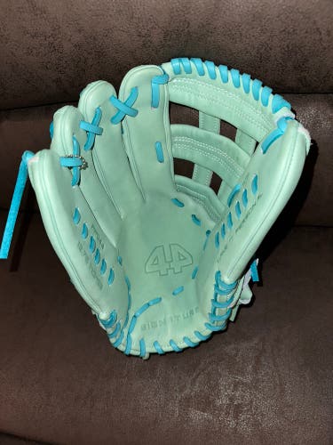 44 Pro Signature Series Custom LHT Outfielders Baseball Glove 12.75" (New)
