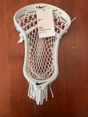 Nike CEO 3 Head (New)