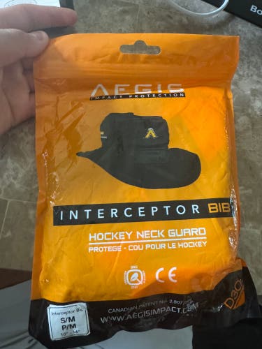 Hockey Neck Guard Aegis - Neck guard + impact resistant insert - Senior Small