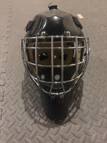 Intermediate CCM Goalie Mask (Used)