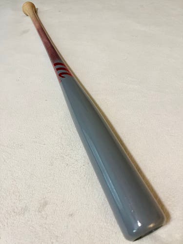 Marucci 34”/33oz Pro Cut Maple Wood Baseball Bat Blem Gray Natural