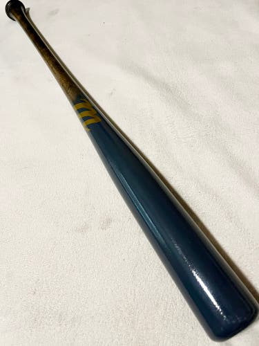 Marucci 34”/31.5oz Pro Cut Maple Wood Baseball Bat Blem Gun Metal Gray Natural