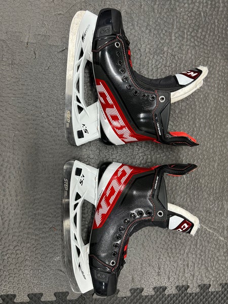 CCM JetSpeed FT4 Hockey Skates Wide Width 7.5 (New)