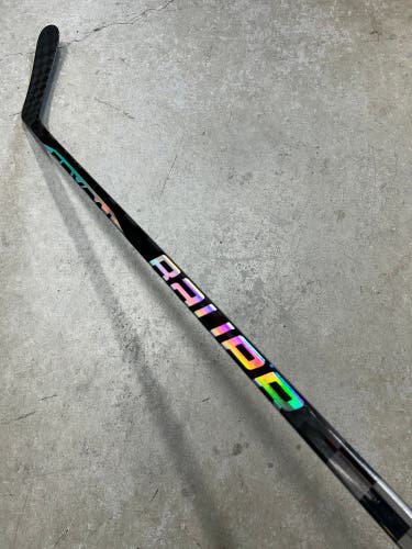 82 Flex P92M Senior Bauer Nexus Sync Right Hand Hockey Stick (New) Pro Stock