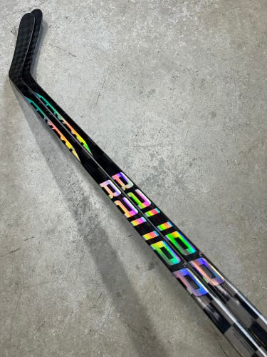 2 PACK 82 Flex P92M Senior Bauer Nexus Sync Right Hand Hockey Stick (New) Pro Stock
