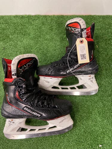 Junior Bauer Vapor 3X Pro Hockey Skates | Size 1.5