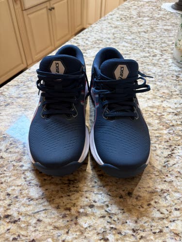 Men's Size M 8.5 (W 9.5) Asics Golf Shoes (New)