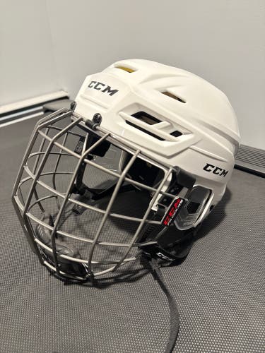 Large CCM Tacks 310 Helmet (Used)
