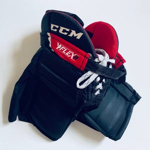 CCM YT Flex 2 Hockey Goalie Pants - Size Youth S/M (Used)