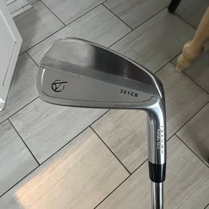 Takomo 301 CB RH Stiff Flex