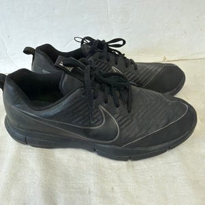 Men's Size M 8.5 (W 9.5) Nike Golf Shoes (Used)
