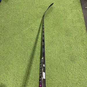 Senior Bauer Vapor Flylite Left Hand Hockey Stick P28 87 Flex Pro Stock (New)