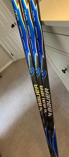 Senior Bauer Vapor Flylite Right Handed Hockey Stick P28M 87 Flex (Used)(3pack)