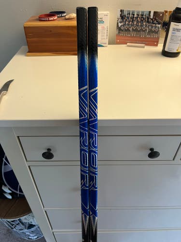 Senior Bauer Vapor Flylite Right Handed Hockey Stick P28M 87 Flex Pro Stock (Used)(2 pack)