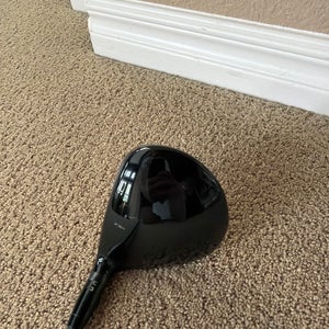 Men's Titleist TSR2 Right Handed Fairway Wood 3 Wood Graphite Shaft