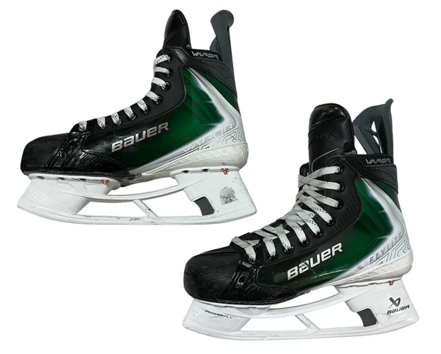 Stars Bauer Vapor Flylite Pro Stock Size 8 Hockey Skates (Used) 13397
