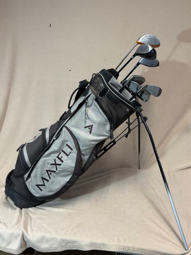 Men's Tour XT Right Handed Clubs (Full Set) 11 Pieces (Used)