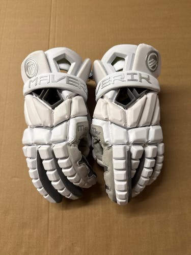 Maverik Max Lacrosse Gloves (New)