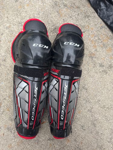 Junior CCM JetSpeed edge 12" Shin Pads (Used)