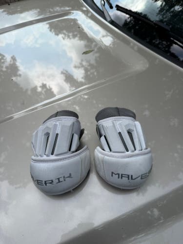 Maverik Lacrosse Elbow Pads