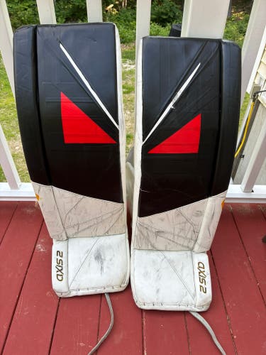 34" CCM axis 2 Goalie Leg Pads (Used)