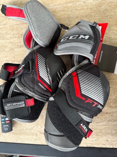Senior Medium CCM JetSpeed FT390 Elbow Pads (New)