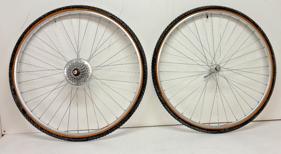 Vintage Araya 6-Speed 36-Steel Spoke Aluminum 27" Wheelset Suzue Juno Hubs Tires