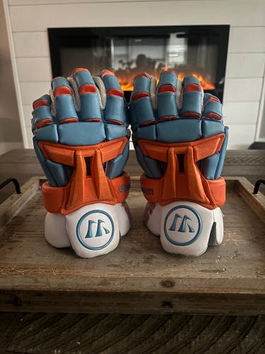 Warrior Burn XP Lacrosse Gloves