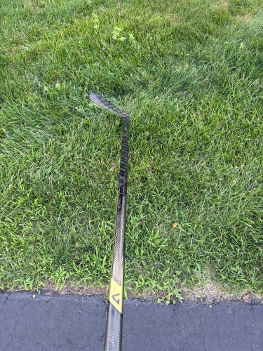 Intermediate Warrior Alpha LX3 Pro Left Hand Hockey Stick W28 55 Flex (Used)