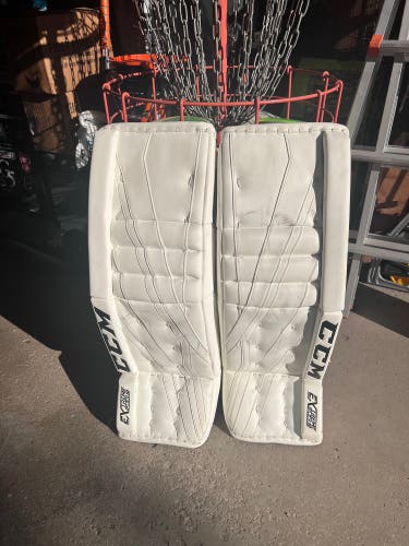 33+2 CCM Extreme Flex III Regular Goalie Full Set (Used)