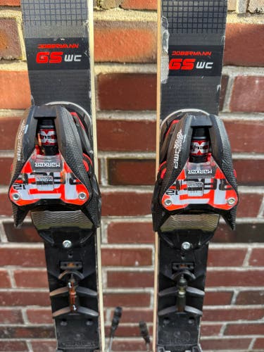 Used Racing With Bindings Max Din 12 Dobermann GS WC Skis