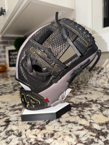 44 Pro Japan select RH Baseball Glove 11.5" (New)