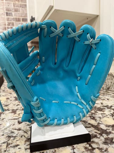 44 Pro 44 RH Baseball Glove 11.5" (New)