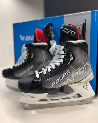 Bauer Vapor Hyperlite Hockey Skates - Senior 6 / Fit 1 (NEW)