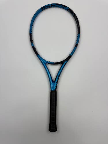Babolat Pure Drive 107 2021, 4 1/4 Very Good Condition