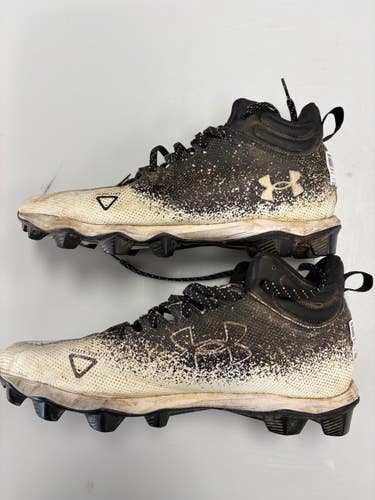 Used Under Armour Adult FB Cleats Black Senior 11 11860-S000311623
