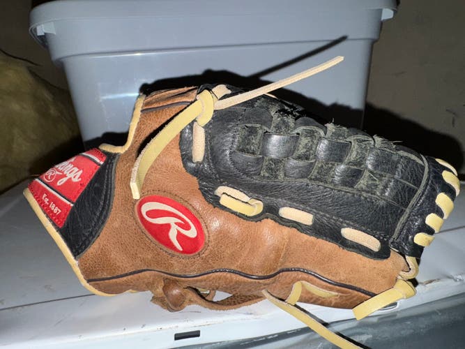 Rawlings RH Baseball Glove 11.5" (Used)