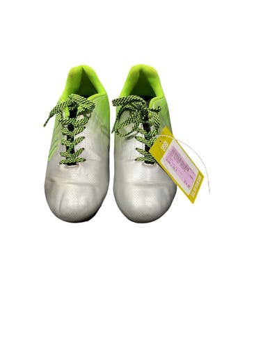 Used Dsg Soccer Cleats Green And Silver Junior 04.5 11847-S000036871