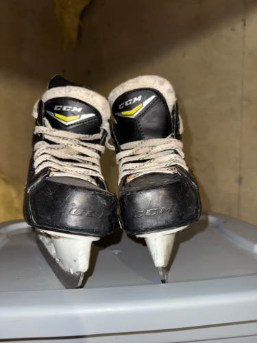 CCM Hockey Skates 11 (Used)