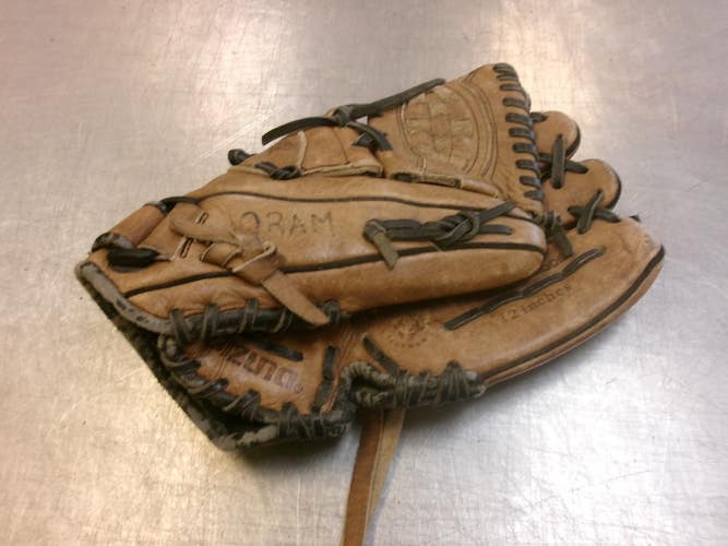 Used Mizuno FINCH RH Throw Fastpitch Gloves Brown 12" 11339-S000204050