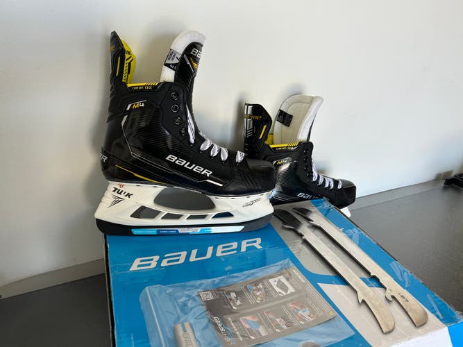 Bauer Supreme M4 Hockey Skates Mens Size 7 Fit 3 (New)