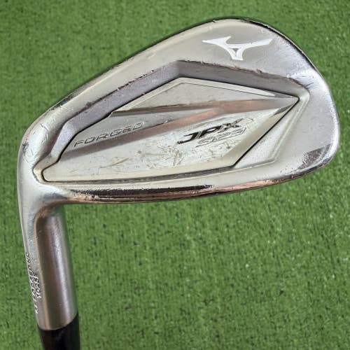 Mizuno JPX 923 Forged 9 Iron DG X100 Extra Stiff Flex Left Handed +1/2 Long