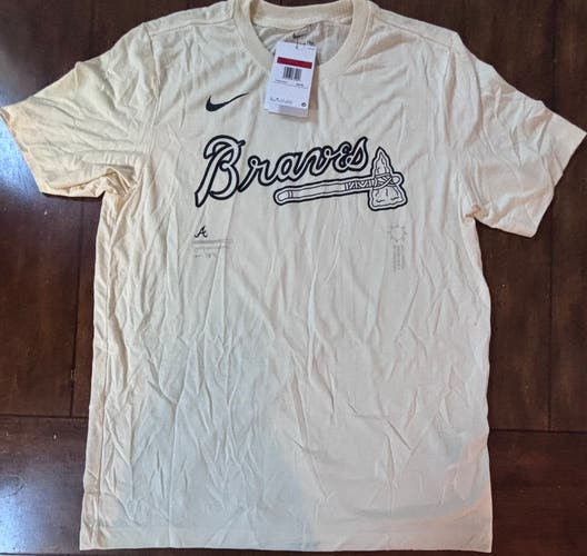 Atlanta Braves Nike T-Shit Adult Large NWT