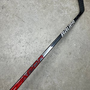 82 Flex P92M Senior Bauer Vapor Hyperlite Left Hand Hockey Stick (New) Pro Stock