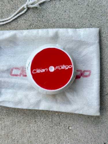 Cleanfuego Pitching Trainer.