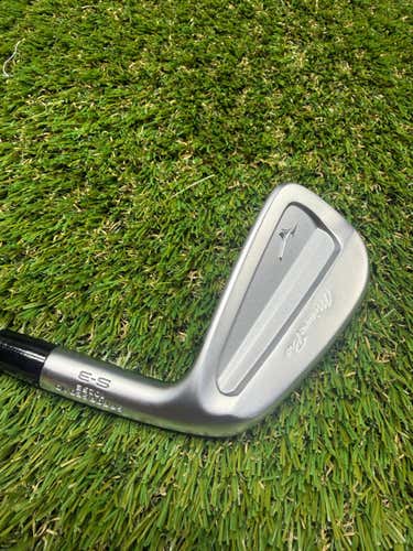 Mizuno	- Mizuno Pro S-3 - 7 IRON - Graphite Mitsubishi 105TX - Extra Stiff - RH