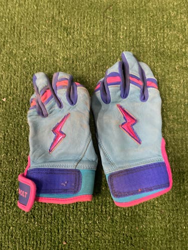 Medium Bruce Bolt Batting Gloves (Used)