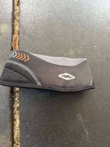 Youth Hockey Shock Doctor Neck Guard (Used)