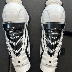 Youth Hockey CCM LTP 11" Shin Pads (Used)