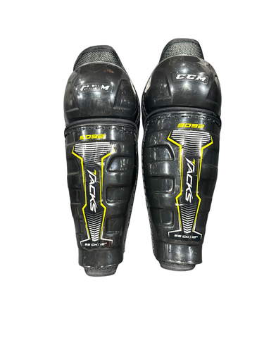 Used CCM TACKS 3092 Junior Shin Guards None 10" 11375-S000379401